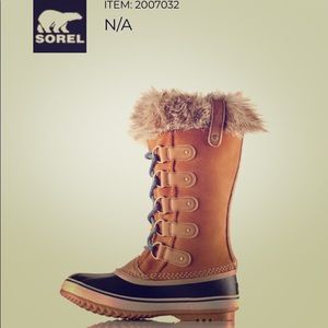 Sorel Women’s Joan of Arc Boots